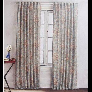 Cynthia Rowley Set of 2 Panels Curtains set